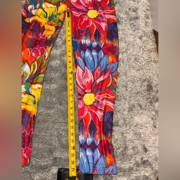 Colorful Floral Women's Leggings, Lily by Firmiana - Picture 7 of 10